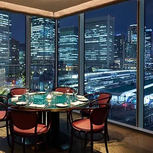 Four Seasons At Marunouchi 5*, Tokyo Giappone